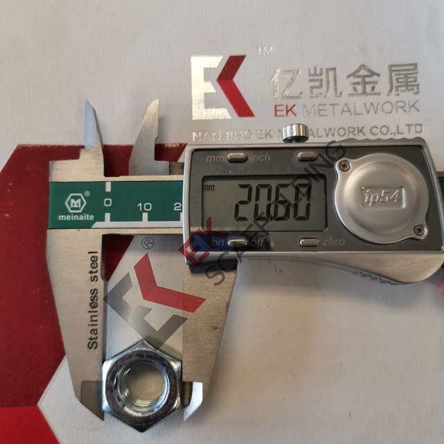 Accessoires d'&eacute;chafaudage de noix 