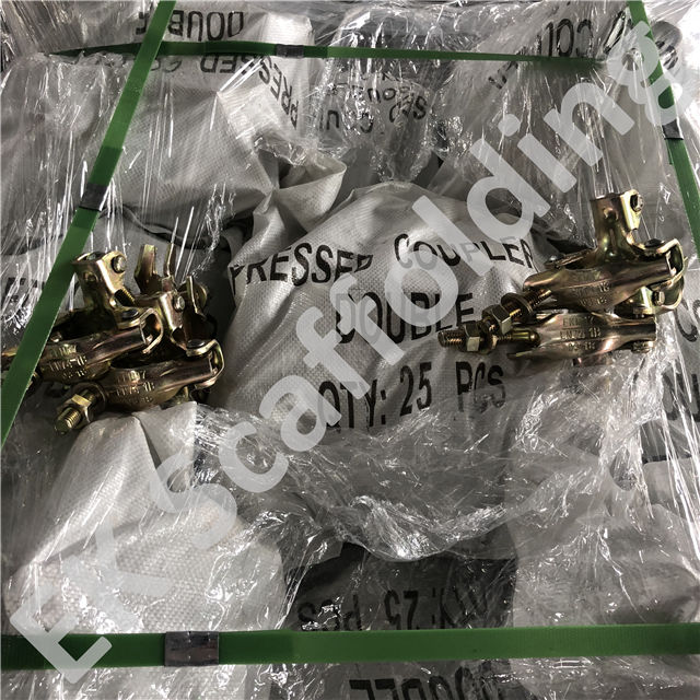 Double show press&eacute; 08