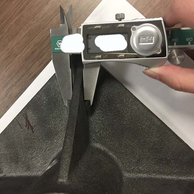 Plaque de base de coul&eacute;e 06