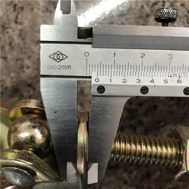 Coupleur pivotant press&eacute; Show 03