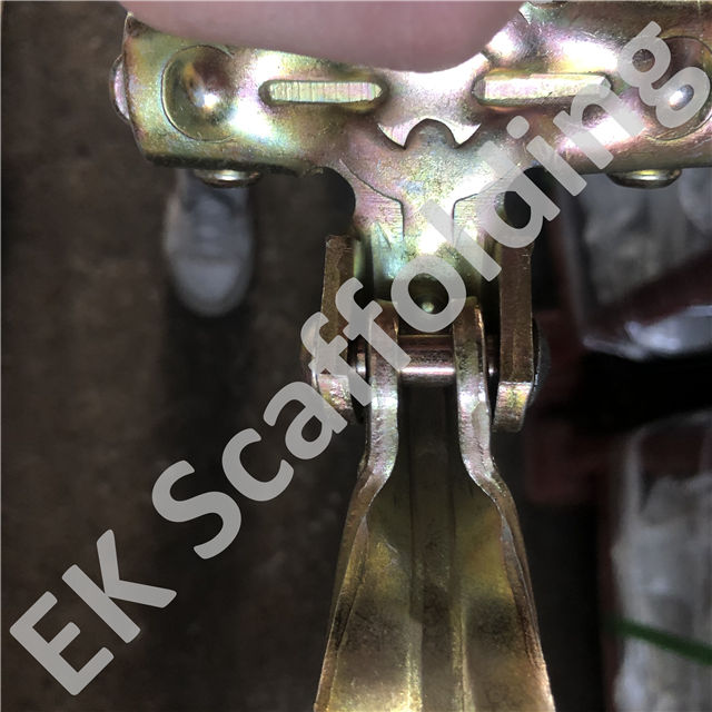 Double show press&eacute; 03