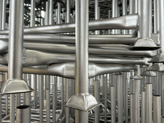 Palette en acier galvanis&eacute;