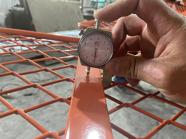 &Eacute;chafaudage en rev&ecirc;tement en poudre 