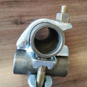 Échafaud à double coupleur