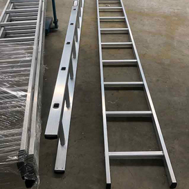 Échelle droite en aluminium standard BS Standard