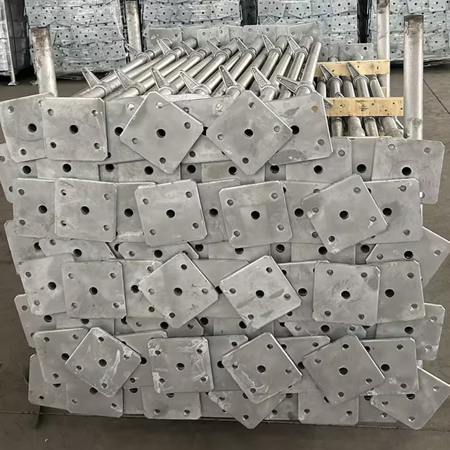 Jacs de nivellement des &eacute;chafaudages