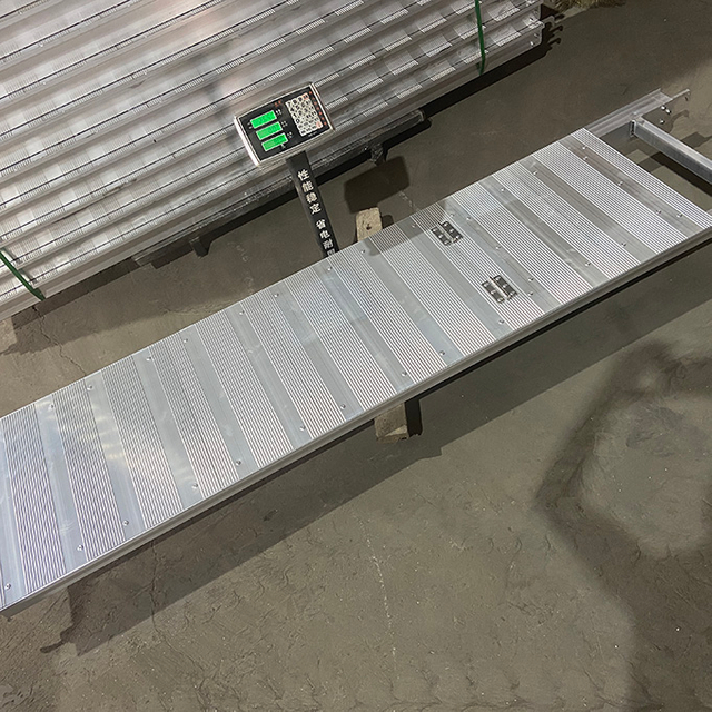 Plateforme d'accès à l'échafaudage Ringlock en aluminium 2.4M