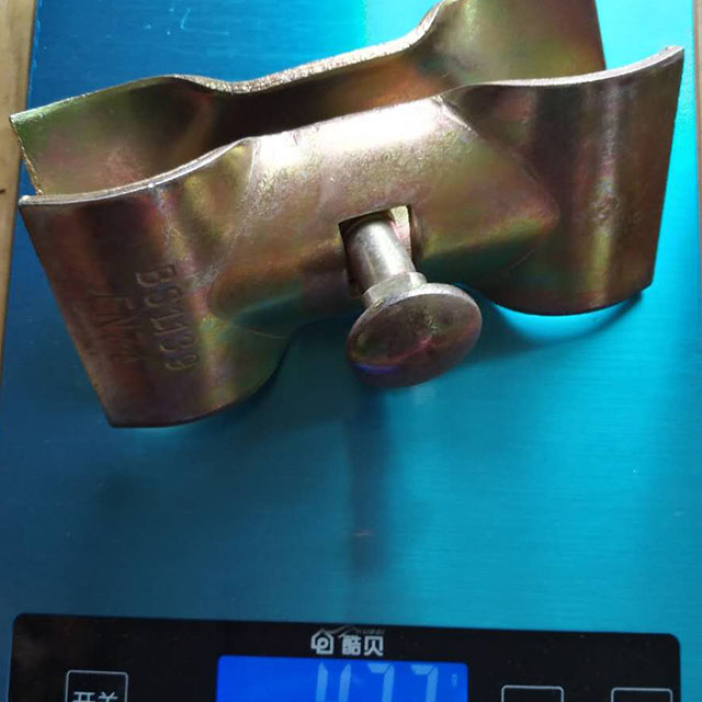 Pince de cl&ocirc;ture 08