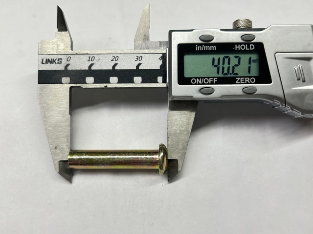 Taille de rivet de coupleur d"&eacute;chafaudage press&eacute; au Royaume-Uni