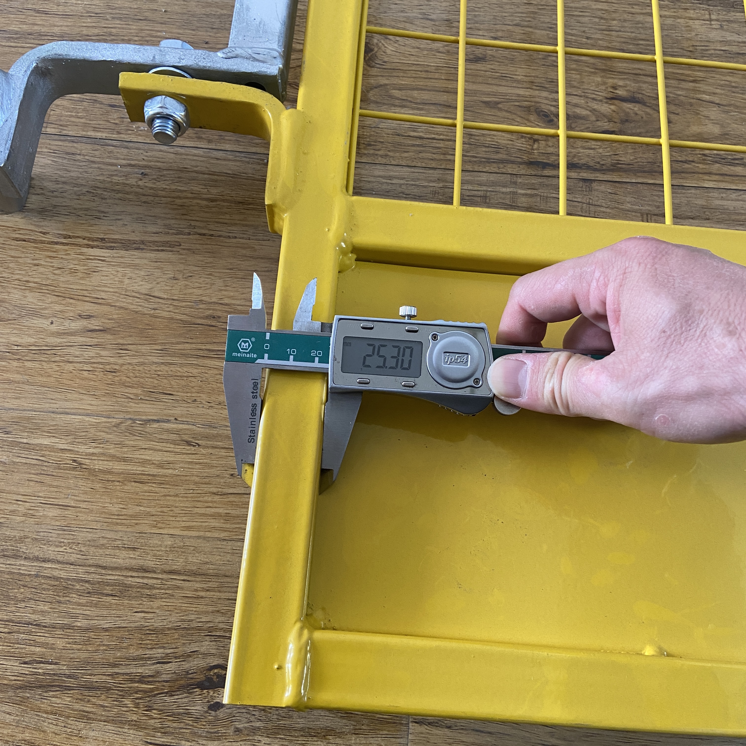 Test de porte d'acc&egrave;s &agrave; &eacute;chelle r&eacute;versible