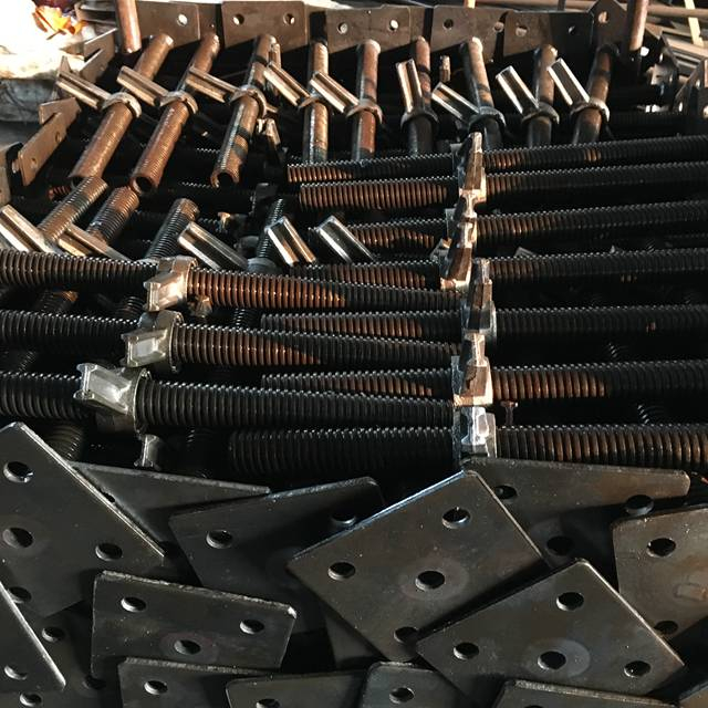 Jack de base à vis solide réglable d'échafaudage noir 