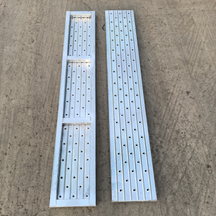 Planche en acier fermée de 1,5 m