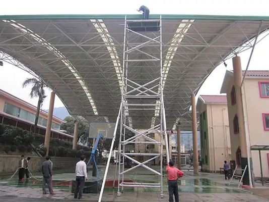 Application du syst&egrave;me d'&eacute;chafaudage Ringlock