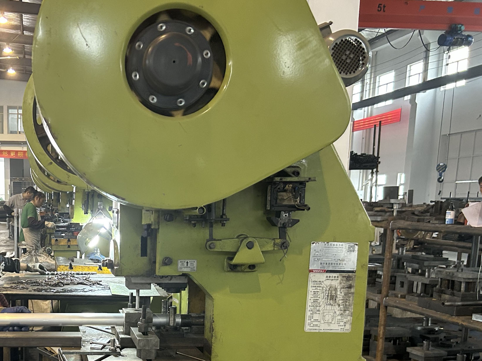 BCA10BDF-90E0-4799-8BA9-8F60E2D29522