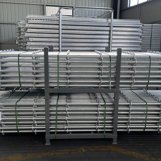 Système d'échafaudage en acier en acier