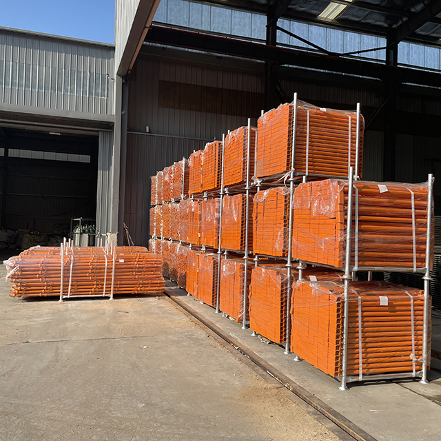 Tableau arri&egrave;re d'&eacute;chafaudage Cuplock