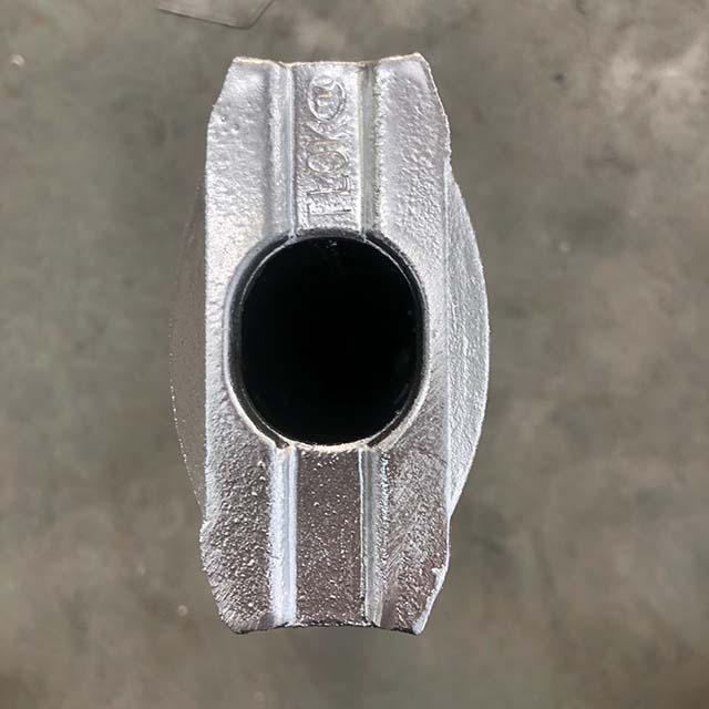 Blade d'échafaudage forgé à la gueule