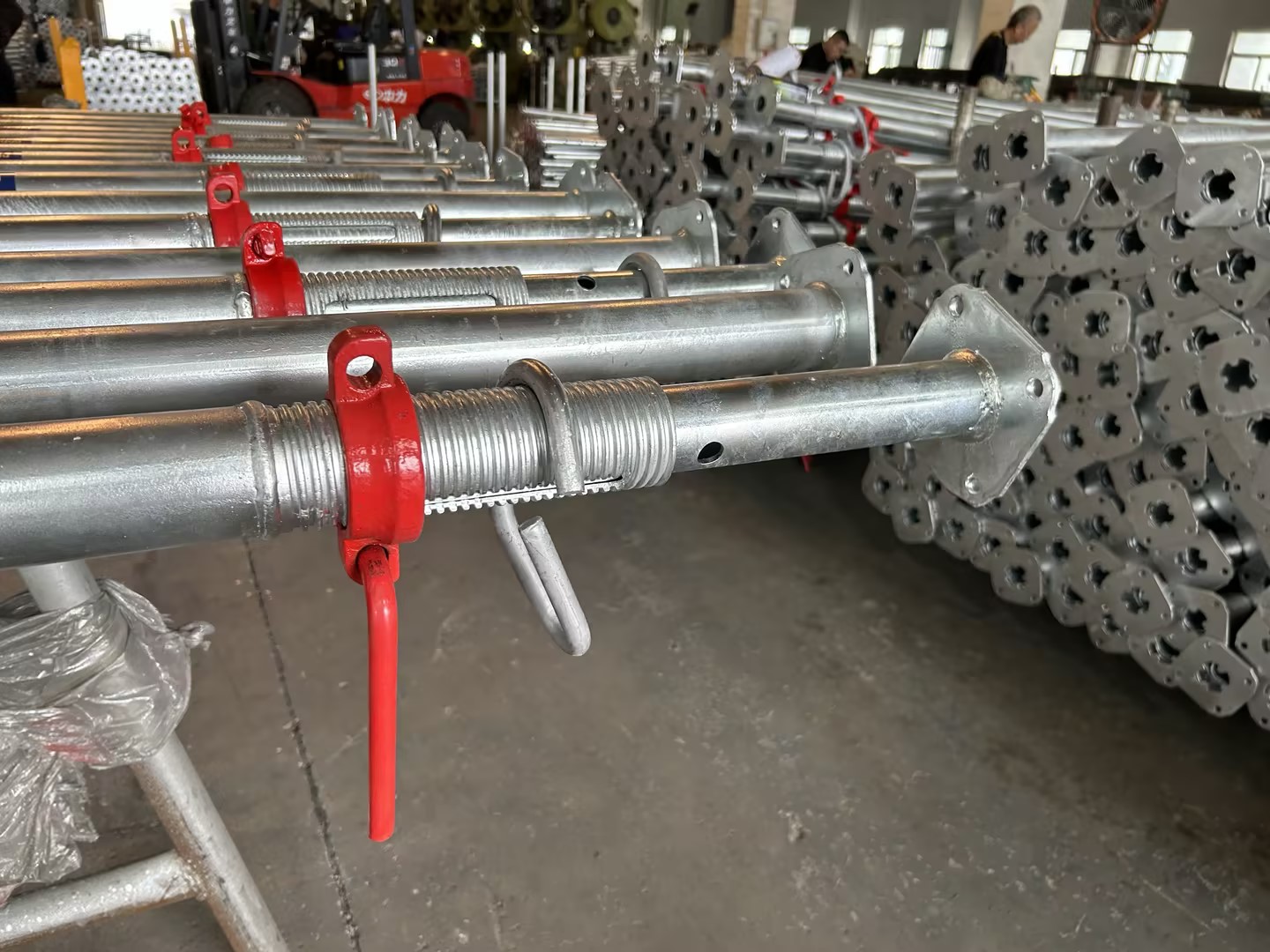 accessoires en acier