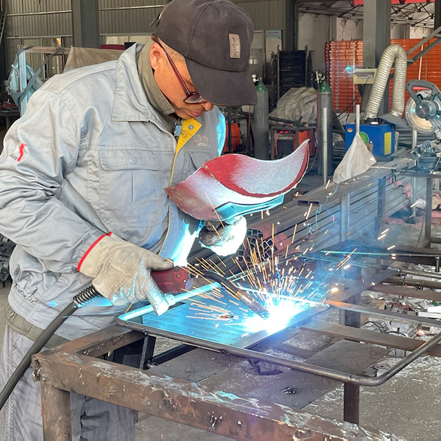 trappe d'&eacute;chafaudage