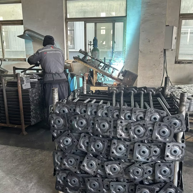 &Eacute;chafaudage creux de base r&eacute;glable creux