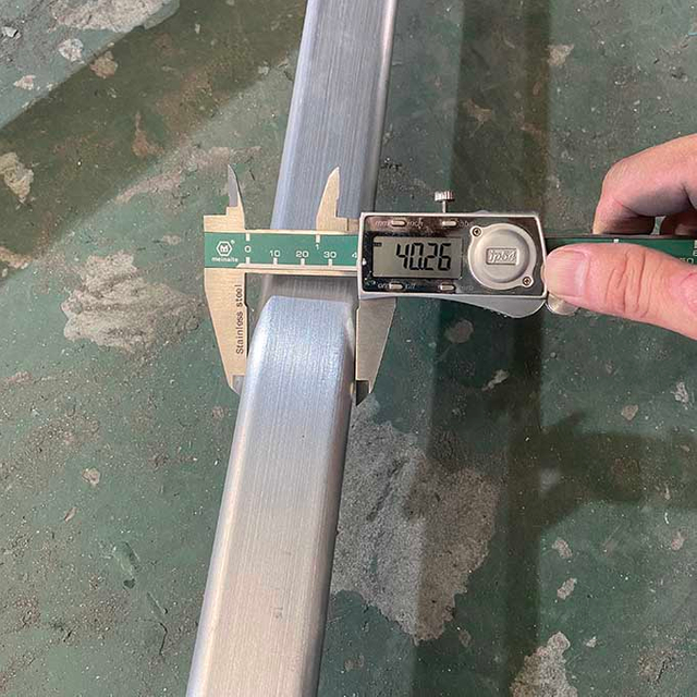 truss de transom en aluminium