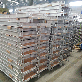 Planche d'échafaud en aluminium