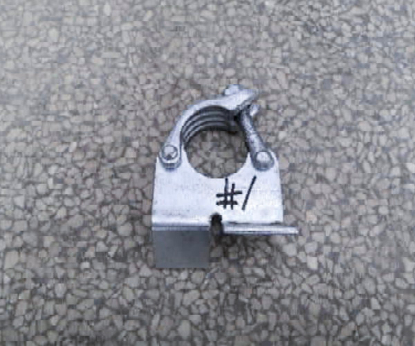 Pince de retenue de la carte apr&egrave;s test