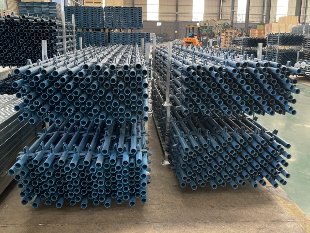 Standard d"&eacute;chafaudage de Kwikstage