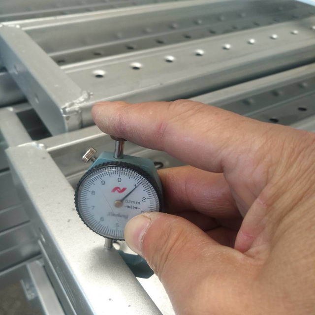 Carte de marche en acier d'échafaudage de construction de 210 mm