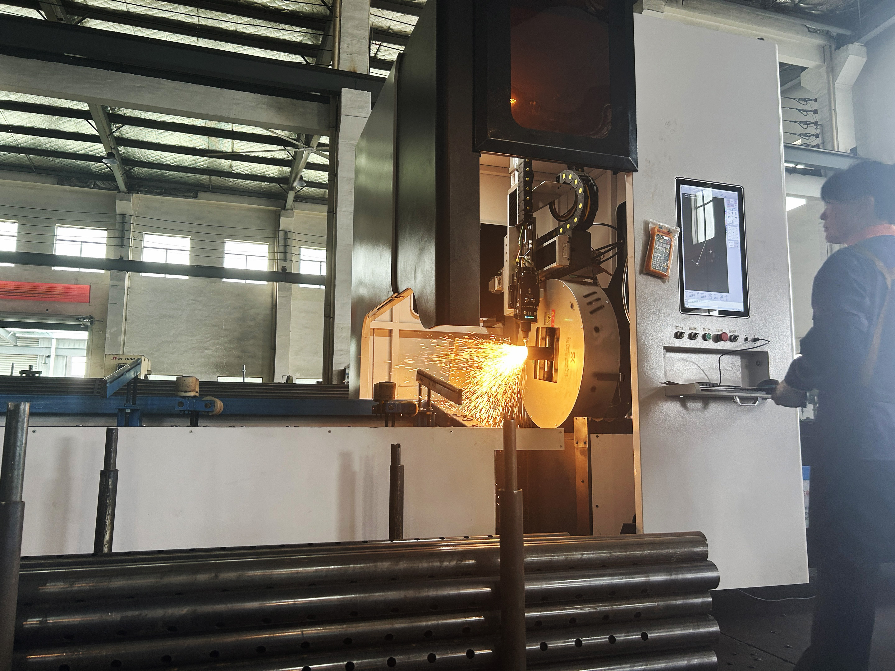 &Eacute;tais r&eacute;glables en acier 