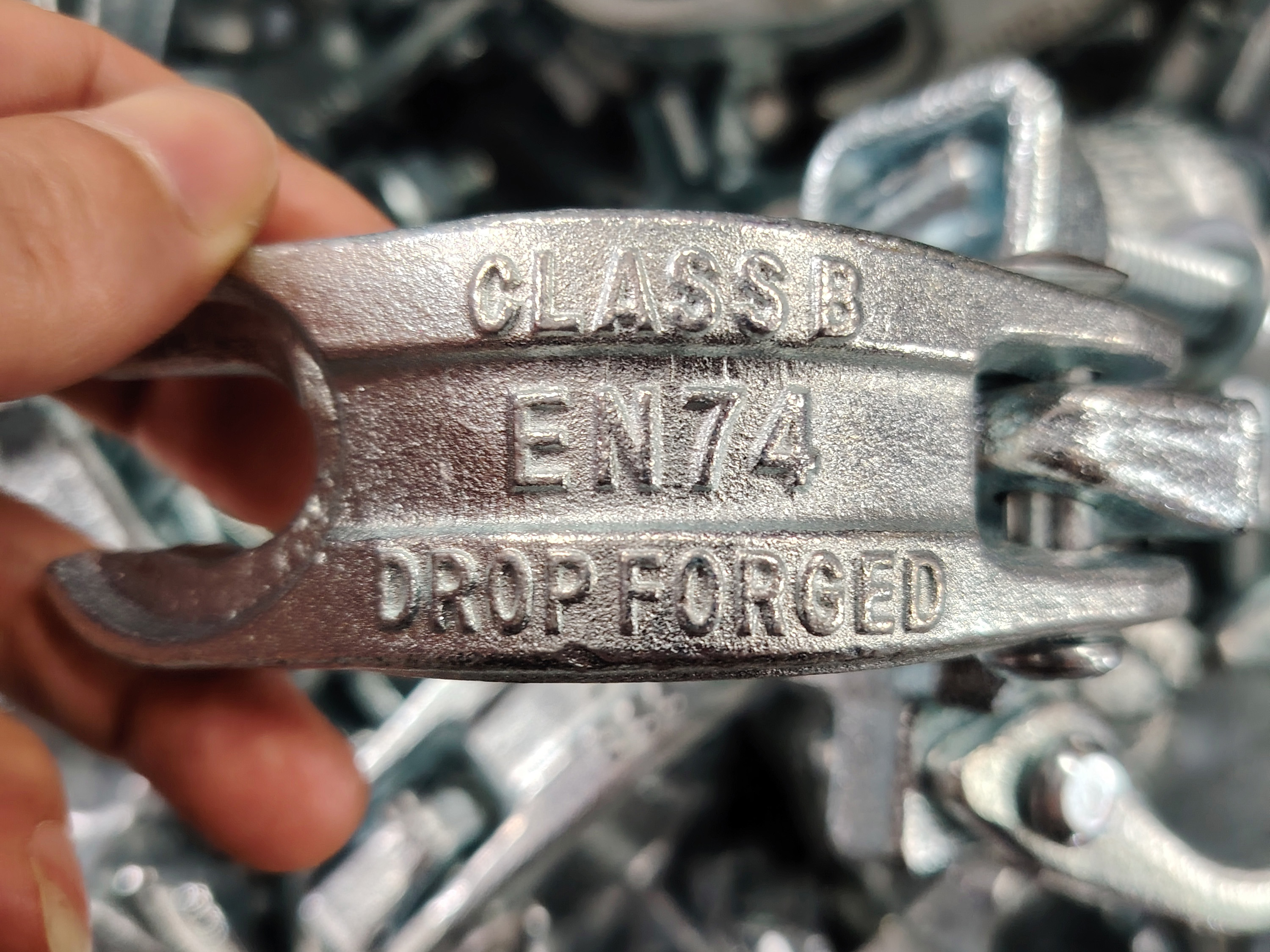 Rapport d'inspection SGS du coupleur pivotant