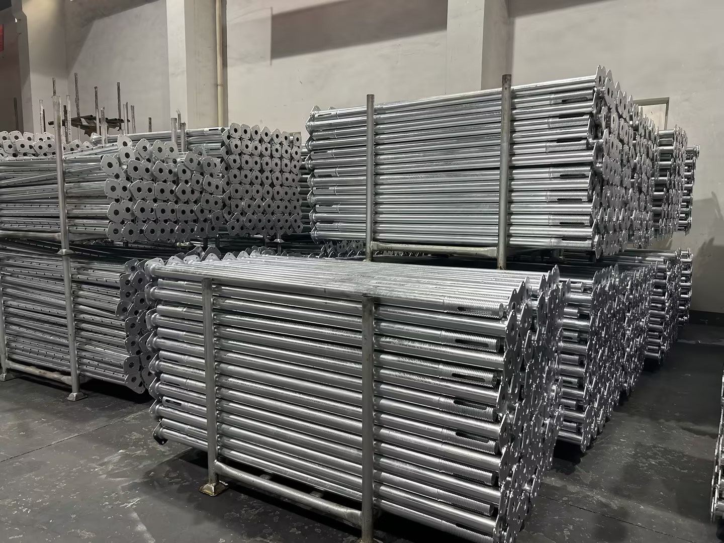 Accessoires métalliques