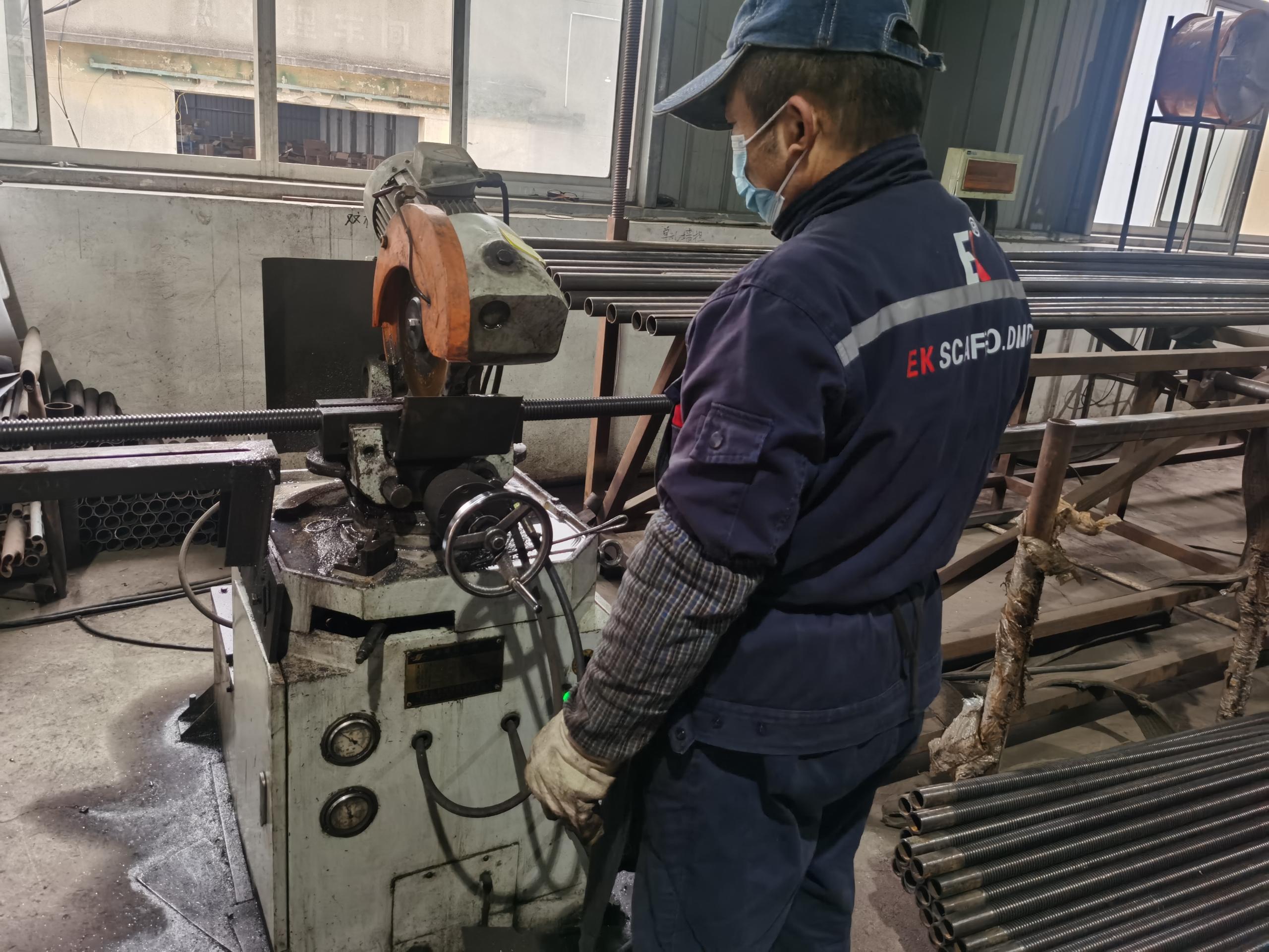 Couper le cric de base 