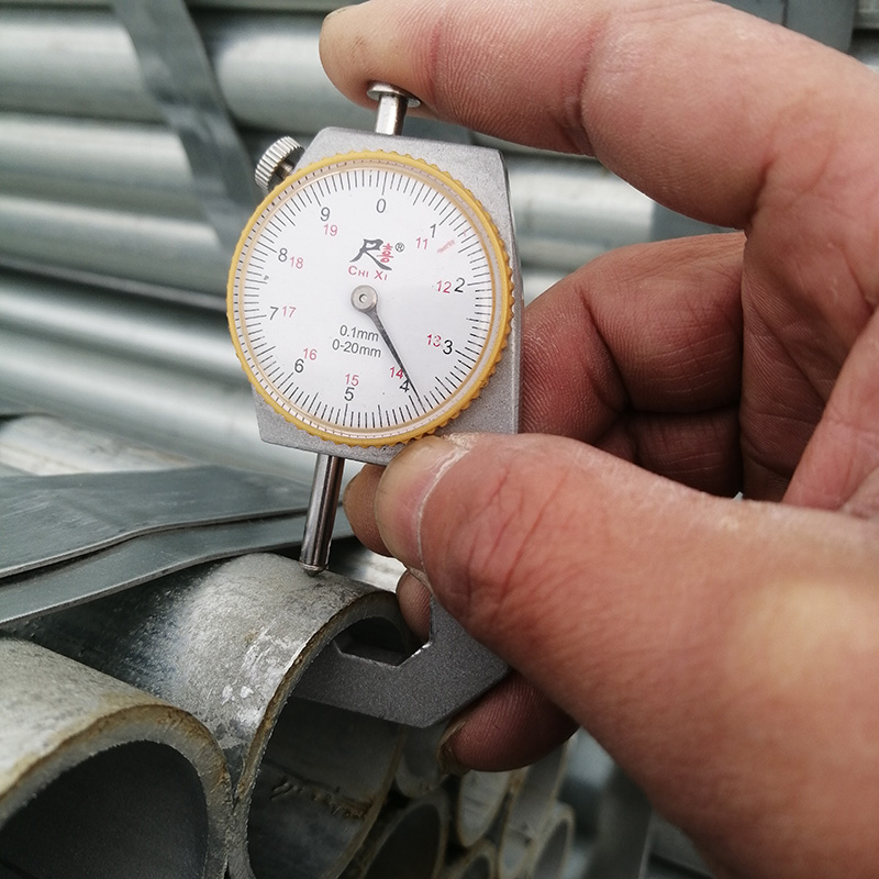 tuyau d'&eacute;chafaudage &Eacute;paisseur 