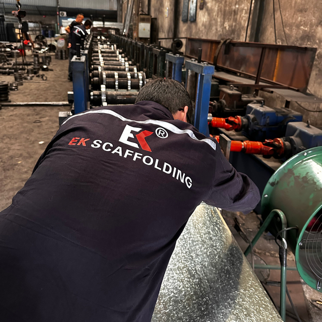 planche en acier ferm&eacute;