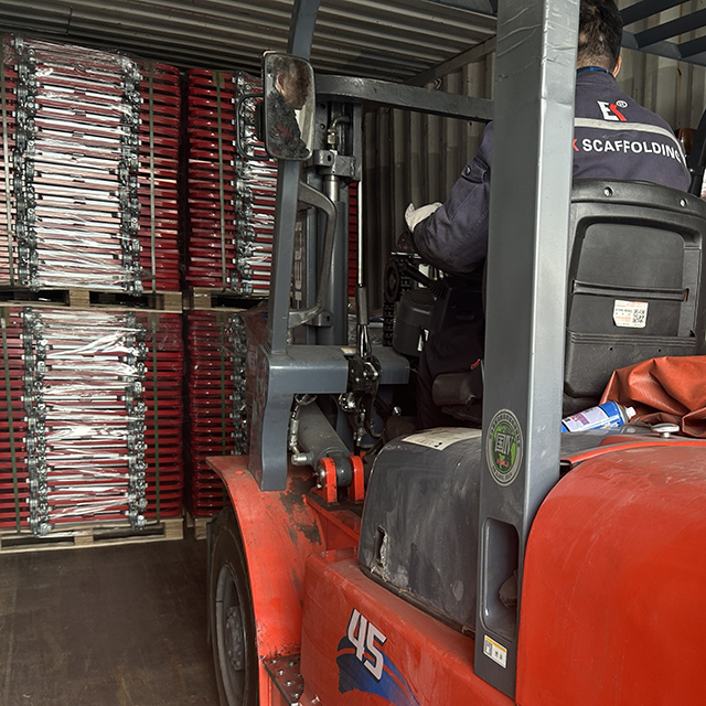 porte d'acc&egrave;s &agrave; &eacute;chelle r&eacute;versible exp&eacute;dition