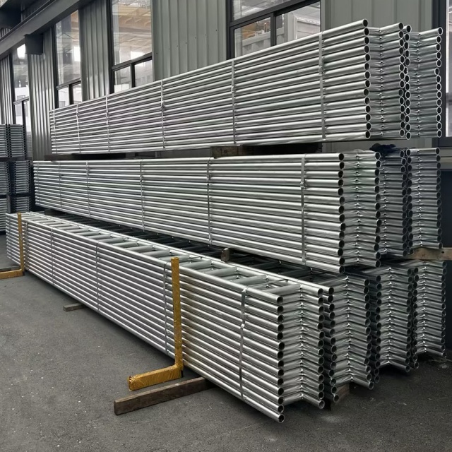 Poutre d'échelle en acier de 6 m