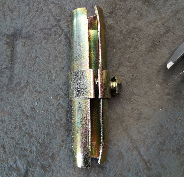 EN74 Coupleur de broches d'échafaudage pressé EN74 Clamp