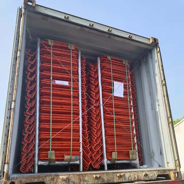 Portes d'&eacute;chafaudage et chargement de pi&egrave;ges