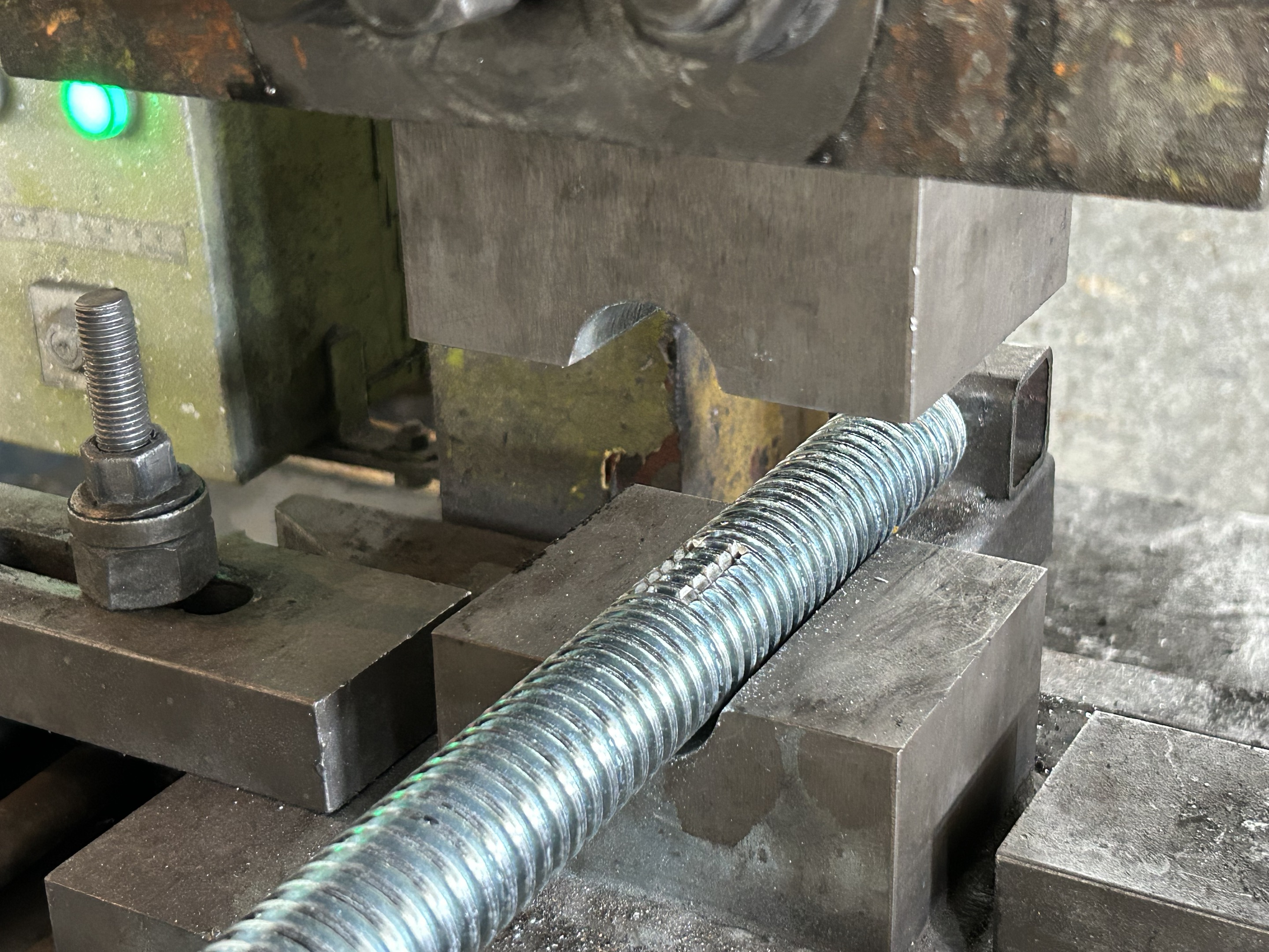 base jack d&eacute;truire les dents