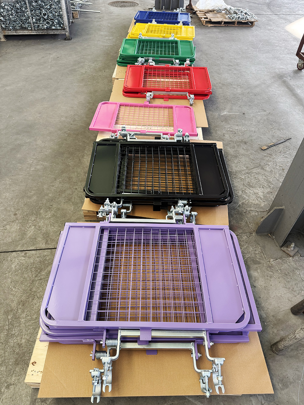 Porte d'&eacute;chafaudage personnalis&eacute;e