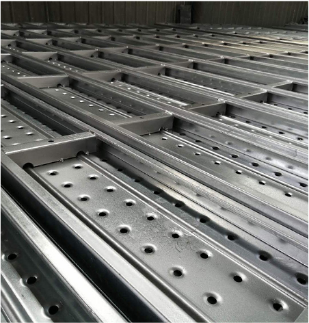 Planche d'&eacute;chafaudage 210x45x3500