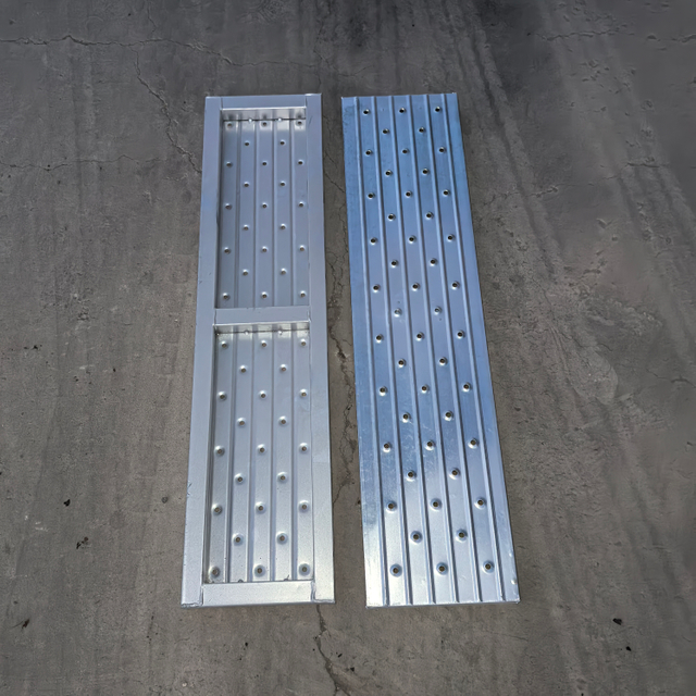 Planche en acier fermée de 1,0 m