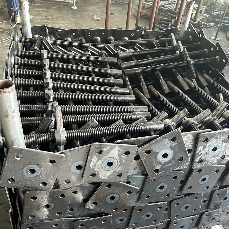 cric &agrave; base creuse 