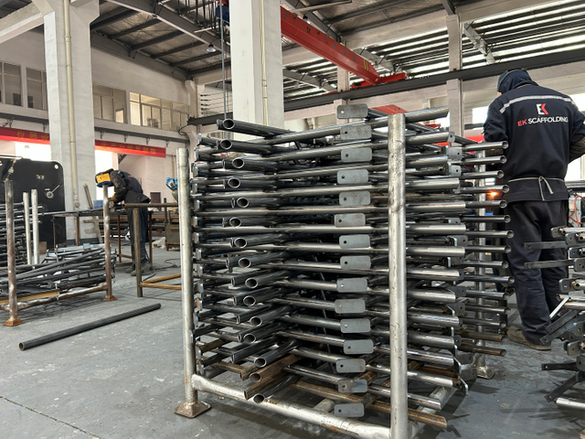 tr&eacute;pied des accessoires de coffrage