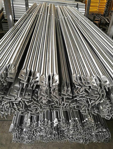 Échafaudage de trou de punch