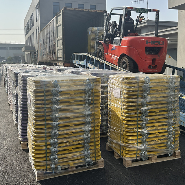 porte d'acc&egrave;s &agrave; &eacute;chelle r&eacute;versible exp&eacute;dition