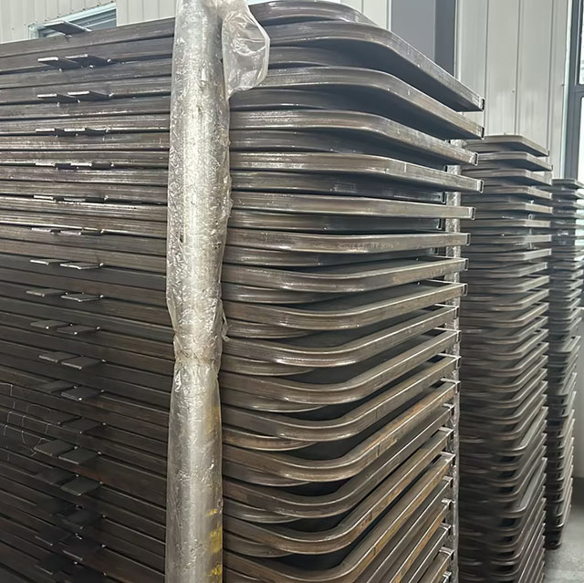 Images de production de portes d'acc&egrave;s &agrave; &eacute;chelle r&eacute;versible