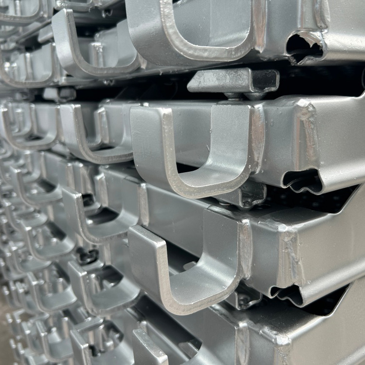 &eacute;chafaudage crochet planche 