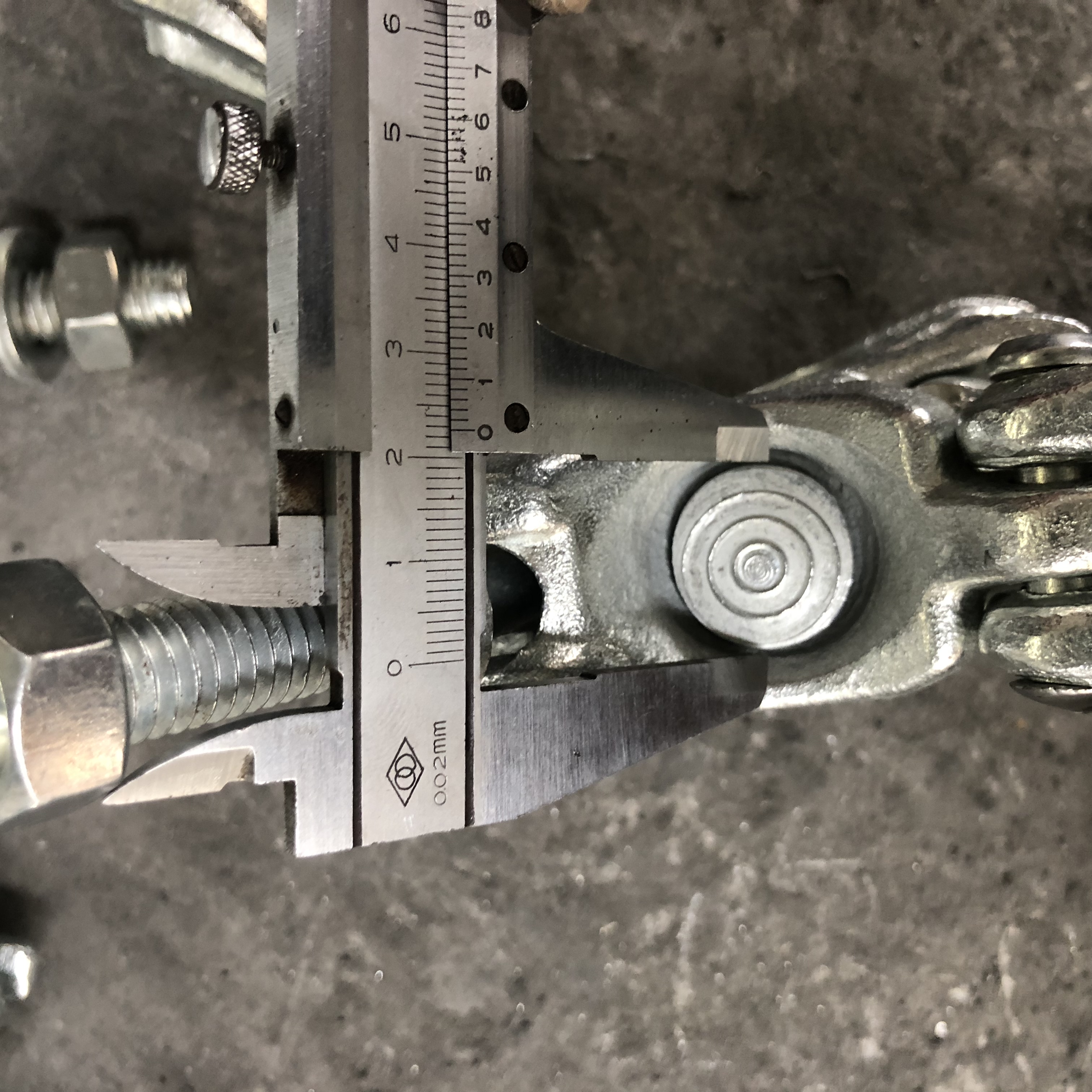 Coupleur pivotant forg&eacute;